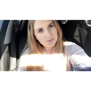 Meet your Posher, Isabelle